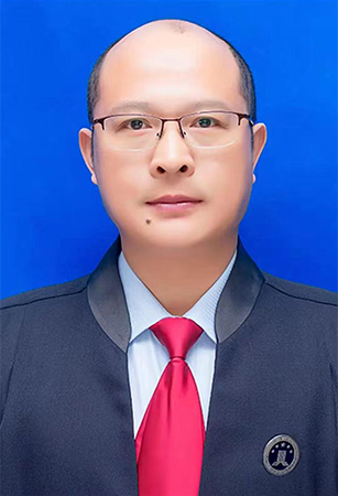 李士东